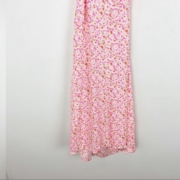 Abound Floral V-neck Halter Neck Skater Mini Dress Size 1X NEW Pink/White - Picture 2 of 10